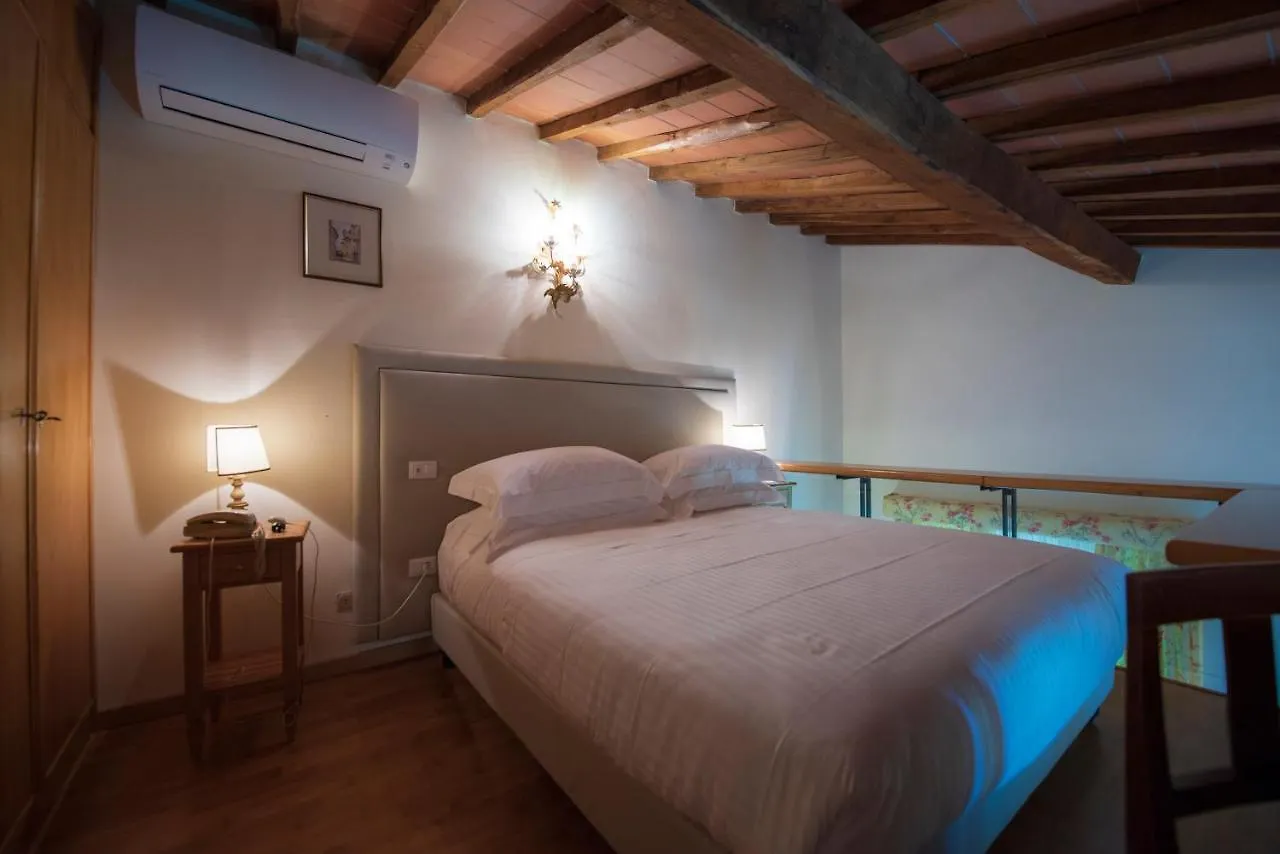 Villa Scacciapensieri Boutique Hotel Siena 4*,
