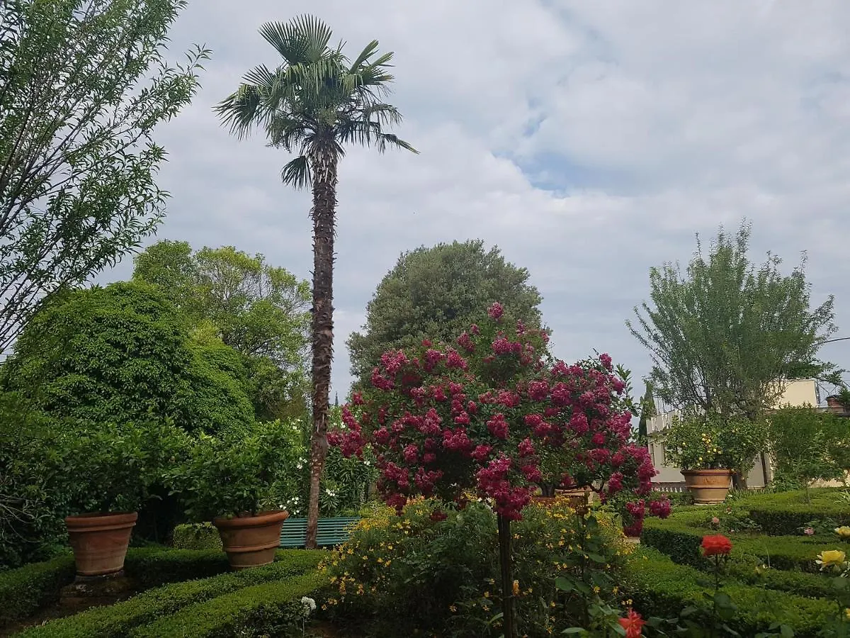 Villa Scacciapensieri Boutique Hotel Siena 4*,  Italia